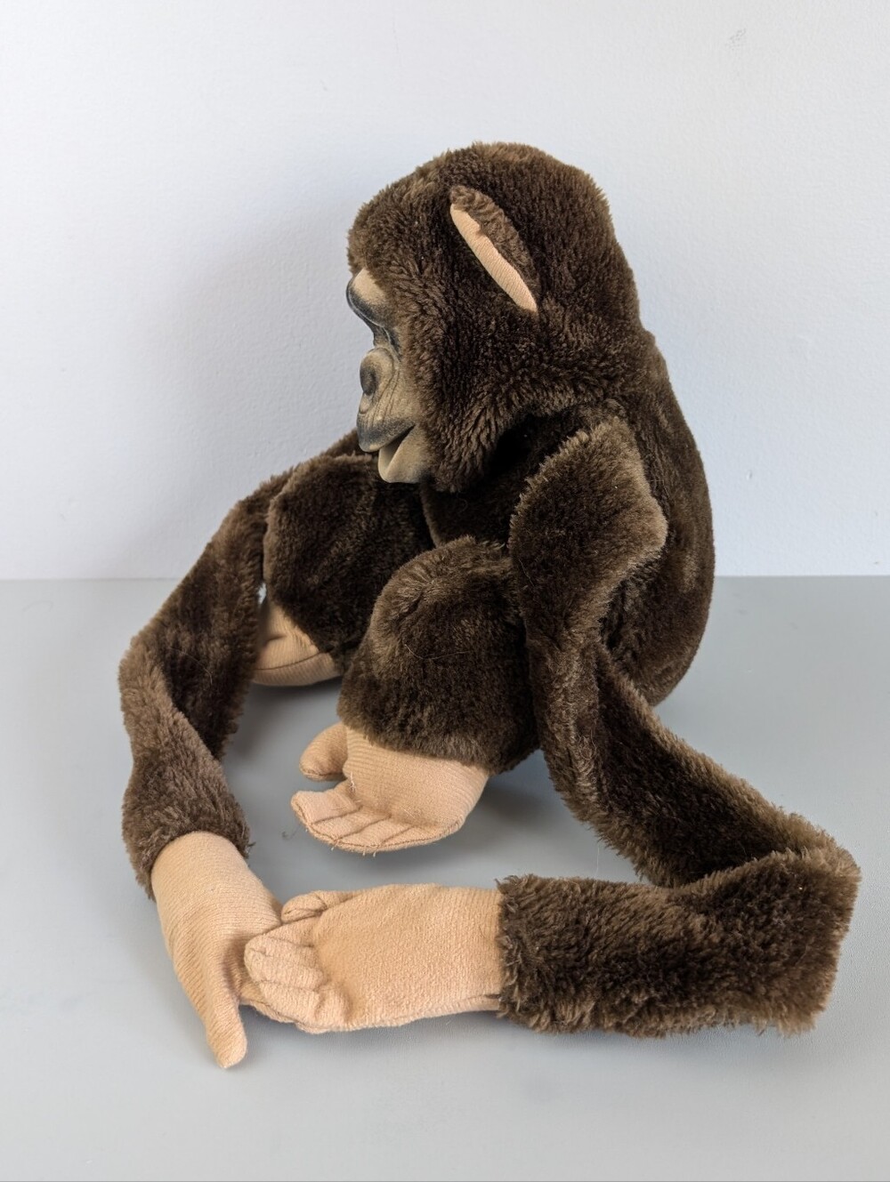 Vintage Hosung Plush Chimp Hand Puppet w Flocked Vinyl Face, Long Arms, Squeaker - Picture 7 of 14